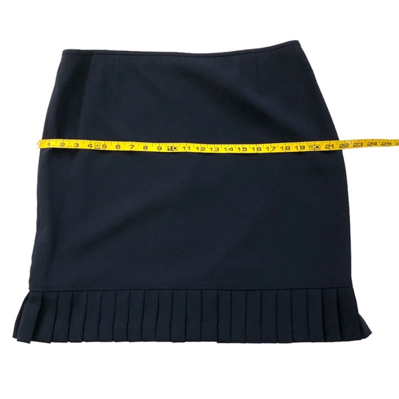 Tahari ASL Navy Blue Short Sleeve Skirt Suit with Pleat Detail Size 14P - Picture 13 of 16